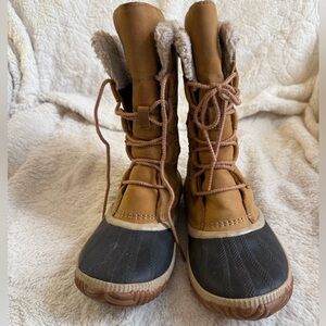 Sale ! Sorel Tall Lace Up Boots - Waterproof - Size 8